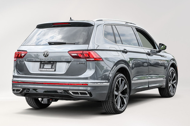 2023 Volkswagen Tiguan Highline R-Line | Toit pano | Cuir Clean  in Cars & Trucks in Longueuil / South Shore - Image 4