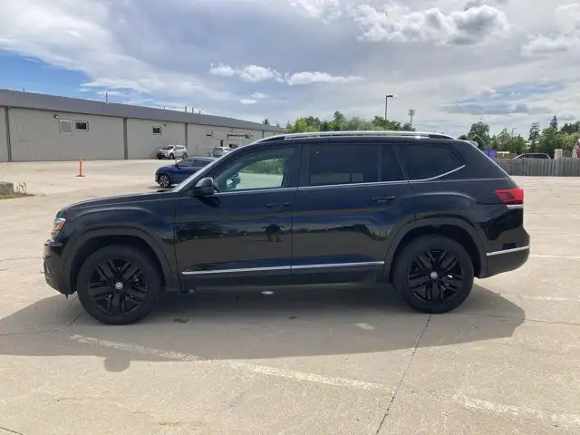 2018 Volkswagen Atlas Highline in Cars & Trucks in Hamilton - Image 11