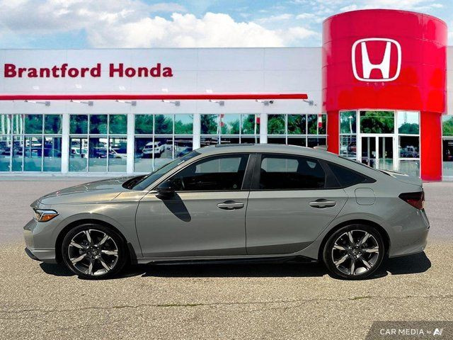 2025 Honda Civic Sedan Hybrid Sport Touring in Cars & Trucks in Brantford - Image 2