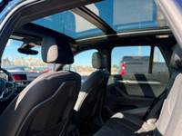 Do not miss out on this low mileage, very well maintained 2022 BMW X1! Nicely optioned with Heated L... (image 9)