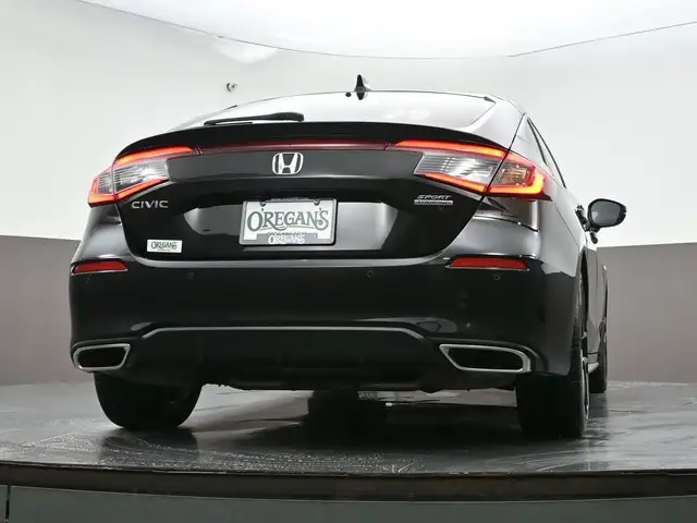 2024 Honda Civic One Owner & Fully Certified Sport Touring, Leat in Cars & Trucks in City of Halifax - Image 42
