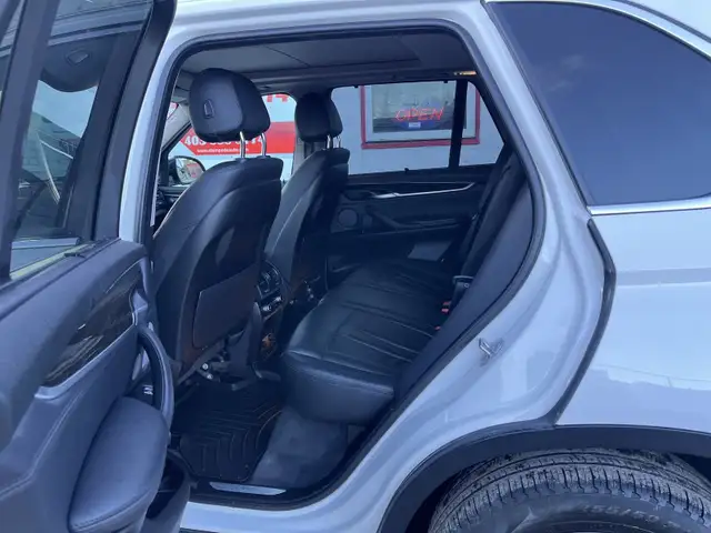 2017 BMW X5 xDrive35i | AWD | LEATHER HEATED SEATS | SUNROOF in Cars & Trucks in Calgary - Image 24