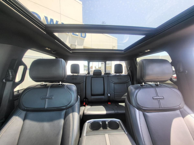 Ford F-150 Hybrid Platinum 2023 in Cars & Trucks in St. Catharines - Image 2