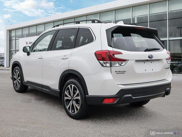 2023 Subaru Forester Limited | CLEAN CARFAX | DRIVER SEAT in Cars & Trucks in Winnipeg - Image 3