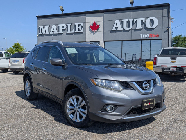 2015 Nissan Rogue SV | PANO ROOF | CAMERA | HEATED SEATS in Cars & Trucks in London