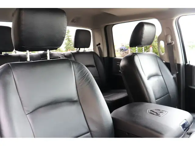 2022 Ram 1500 Classic SLT LUXURY EDITION CREW 4X4, LOADED/LEATHE in Cars & Trucks in Winnipeg - Image 22