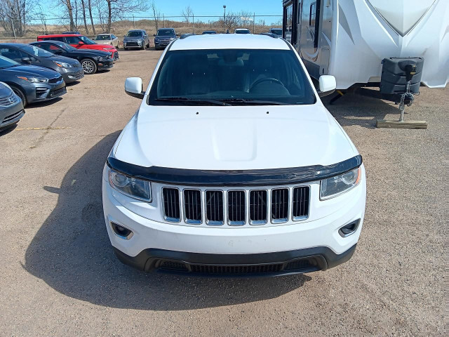 2015 Jeep Grand Cherokee 4X4, Leather, Tow Package in Cars & Trucks in Edmonton - Image 2