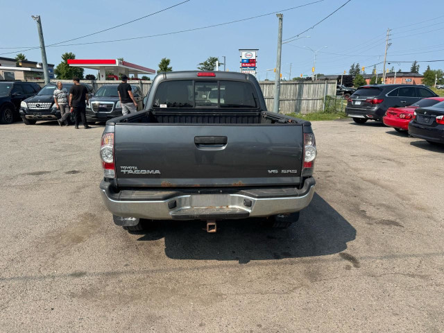 2009 Toyota Tacoma SR5, EXT CAB, 4X4, V6, AUTO, AS IS SPECIAL in Cars & Trucks in London - Image 4