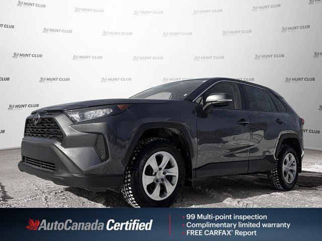 2022 Toyota RAV4 LE in Cars & Trucks in Ottawa