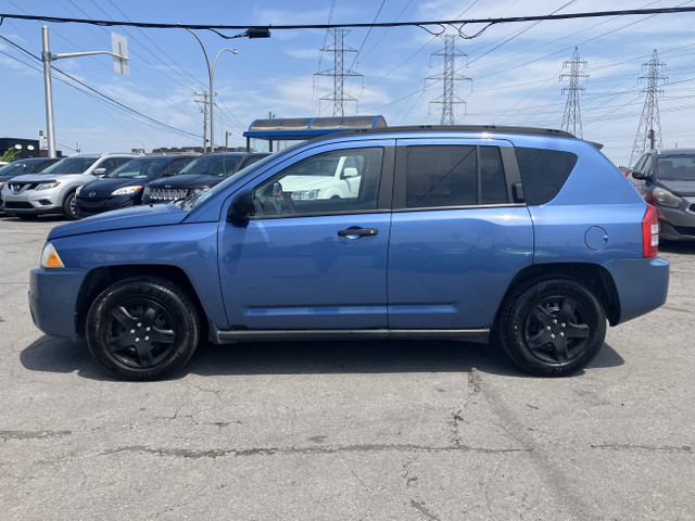 2007 Jeep Compass Sport in Cars & Trucks in Laval / North Shore - Image 2