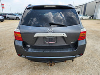 NEW ARRIVAL!!! 7 PASSENGER HIGHLANDER!!! CLEAN TITLE!!! AWD!!! 2010 Toyota Highlander AWD, Clean wit... (image 3)