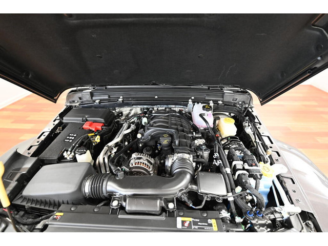 2024 Jeep Wrangler Sahara Unlimited 4X4 in Cars & Trucks in Laval / North Shore - Image 4