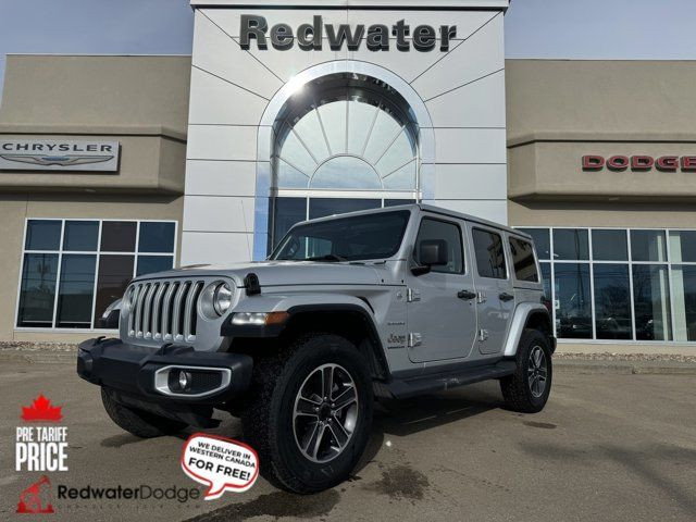 2023 Jeep Wrangler Sahara 4-Door 4x4 | Low KMs | V6 | NAV in Cars & Trucks in Edmonton