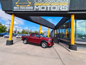 2019 RAM 1500 Classic Express 4x4 Crew Cab 5'7 Box