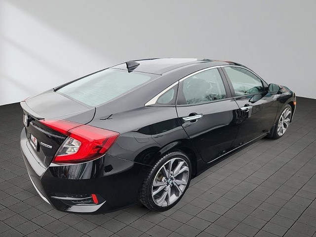 2020 Honda Civic Touring in Cars & Trucks in Bedford - Image 3