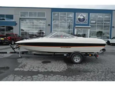 185LX 3.0LITRES VOLVO - HEURES MOTEUR : 259 - PROFONDIMETRE - RADIO BT AUX USB CD - TOIT BIMINI - TO...