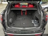 This Alfa Romeo Stelvio delivers a Intercooled Turbo Premium Unleaded I-4 2.0 L/122 engine powering... (image 9)