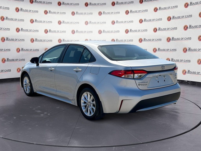 2020 Toyota Corolla LE Upgrade / Back up cam / Sunroof in Cars & Trucks in Calgary - Image 4