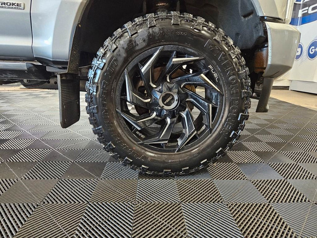  2021 Ford F-350 Platinum | Lift | Fuel Wheels | 35" AT's in Cars & Trucks in Lloydminster - Image 4