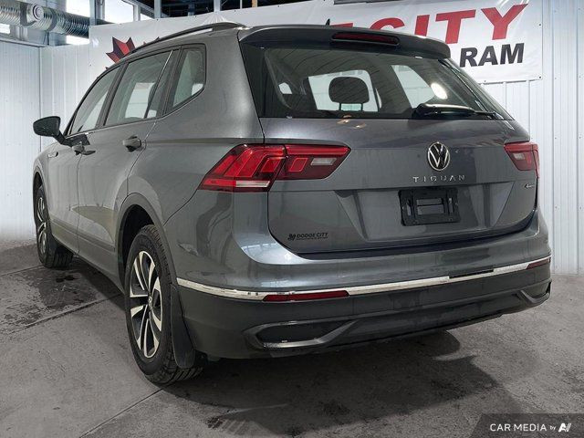 2022 Volkswagen Tiguan Trendline in Cars & Trucks in Saskatoon - Image 4