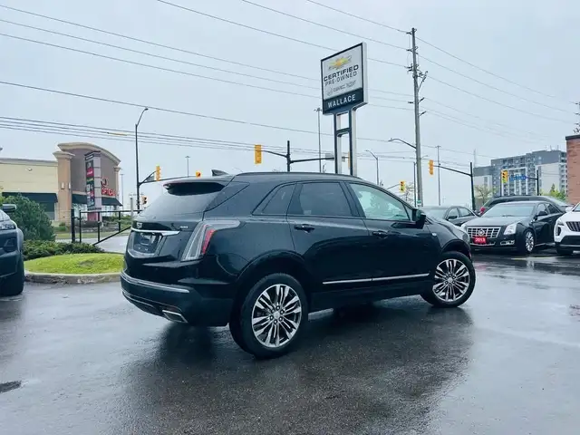2020 Cadillac XT5 Sport One Owner | Clean Carfax | Low KMS | AWD in Cars & Trucks in Oakville / Halton Region - Image 5