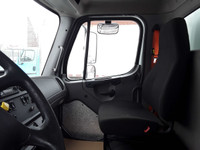 Ryder Stock ID: 655611 Transmission Type/Speed: AUTO 4 Engine: DIESEL ISB'13 240/2300 Horse Power: 2... (image 8)
