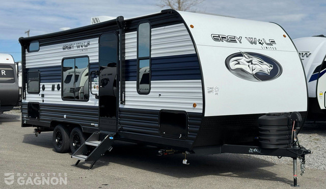 2024 Grey Wolf 22 MK SE Roulotte de voyage in Travel Trailers & Campers in Laval / North Shore