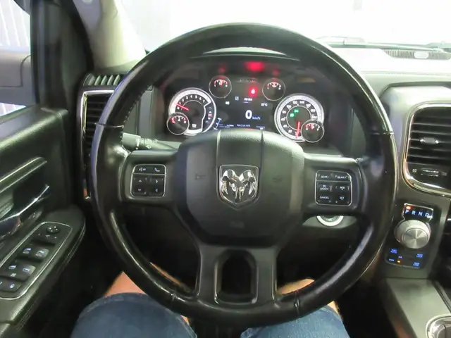 RAM 1500 2018 SPORT NIGHT EDITION CREW-CAB V8 5.7L HEMI 4X4 in Cars & Trucks in Lévis - Image 31