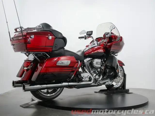 2011 Harley-Davidson® FLTRUSE in Street, Cruisers & Choppers in Kelowna - Image 4