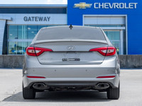 Elegance meets efficiency. The 2016 Hyundai Sonata 2.4L Limited offers a sophisticated driving exper... (image 5)