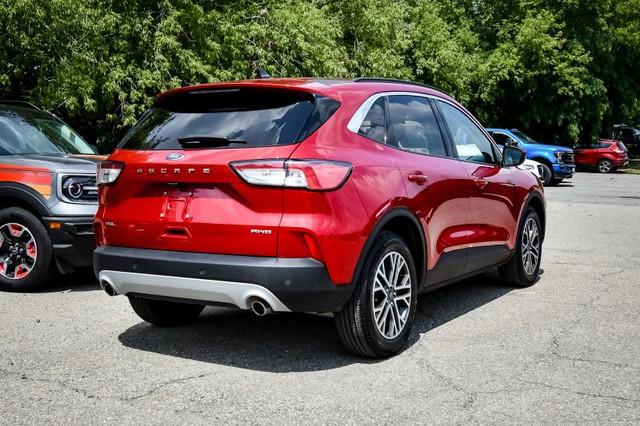 2021 Ford Escape SEL AWD • HEATED SEATS • POWER LIFTGATE in Cars & Trucks in Cornwall - Image 3