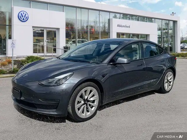 2023 Tesla Model 3 Long Range in Cars & Trucks in Abbotsford - Image 2