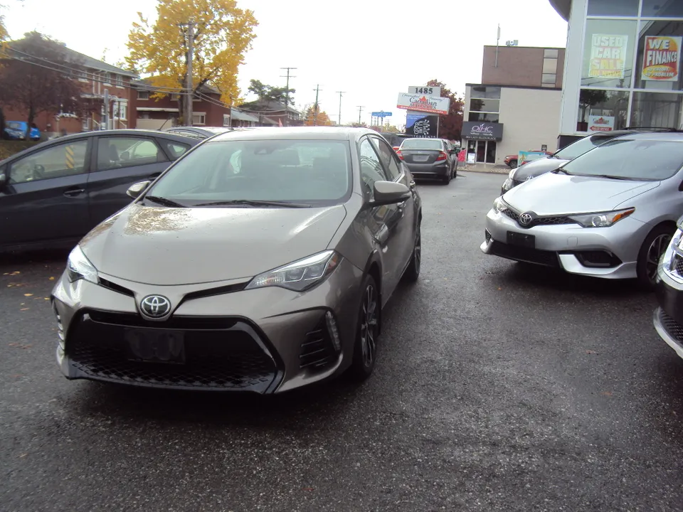 2017 Toyota Corolla XSE, AUTO, LEATHER, SUNROOF, HEATED SEATS, N