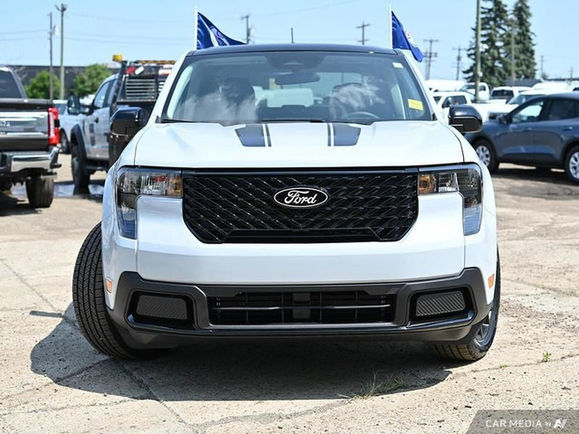 2025 Ford Maverick XLT Hybrid in Cars & Trucks in Edmonton - Image 2