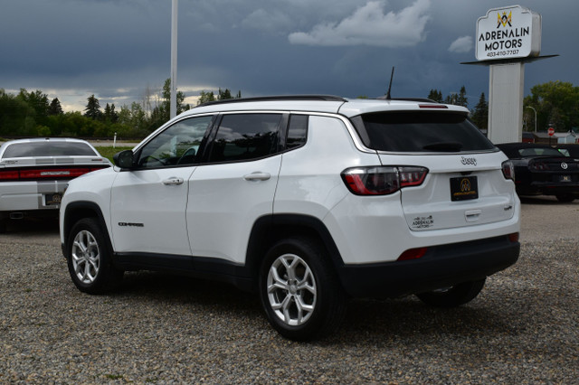 2024 Jeep Compass **NORTH EDITION 4X4, HEATED SEAT/WHEEL*** in Cars & Trucks in Calgary - Image 3