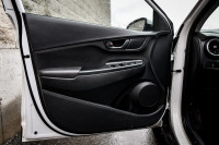 This 2022 Hyundai Kona is for sale today. This SUV has 83,450 kms. It's white in colour . It has an... (image 8)