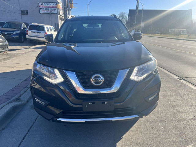  2018 Nissan Rogue AWD SV in Cars & Trucks in Hamilton