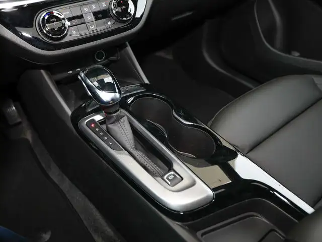 2025 Buick Envista Sport Touring in Cars & Trucks in Edmonton - Image 16