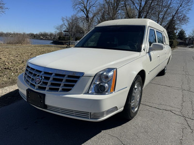 2011 Cadillac DTS Professional Funeral Coach