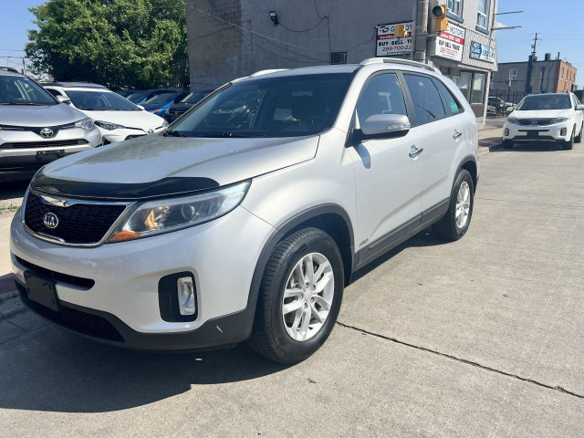 2014 Kia Sorento AWD 4dr I4 GDI Auto LX in Cars & Trucks in Hamilton - Image 3