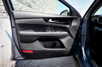 Wireless Charging, Blind Spot Monitoring, Lane Keep Assist, Forward Collision Mitigation, Heated Sea... (image 8)