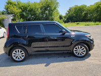 VERY CLEAN BLACK ON BLACK FOUR DOOR KIA WAGON W/ GREAT MILEAGE, EQUIPPED W/ THE VERY FUEL EFFICIENT... (image 6)