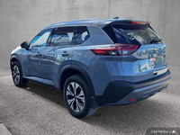 Find the perfect balance of modern design, comfort, and versatility in this 2021 Nissan Rogue SV, an... (image 1)