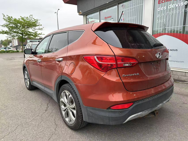 2013 Hyundai Santa Fe in Cars & Trucks in City of Montréal - Image 3