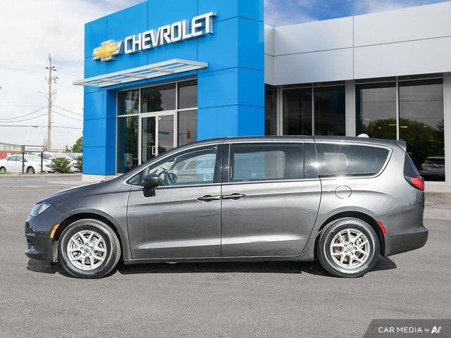 2023 Chrysler Grand Caravan SXT | Stow N Go | Remote Start in Cars & Trucks in Windsor Region - Image 3