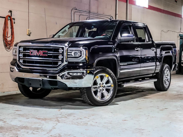 2017 GMC Sierra 1500 SLT Crew Cab Long Box 4WD in Cars & Trucks in Mississauga / Peel Region