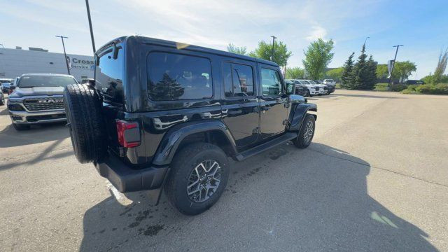 2025 Jeep Wrangler Sahara | Apple CarPlay in Cars & Trucks in Edmonton - Image 2
