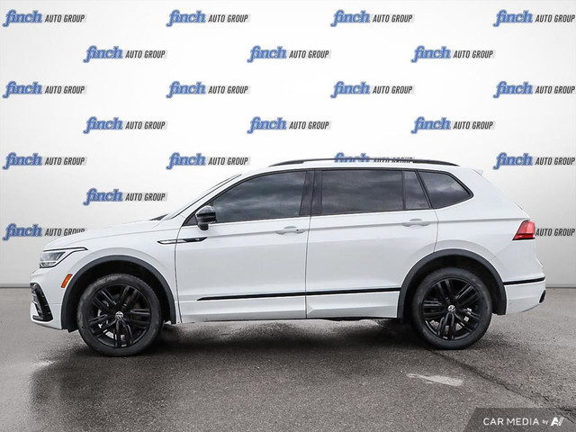 2022 Volkswagen Tiguan Comfortline R-Line Black Edition low k... in Cars & Trucks in London - Image 3