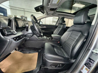 This one owner 2023 Kia Sportage EX Premium AWD offers a blend of power, safety, and technology. Its... (image 6)