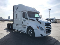 2019 Freightliner T12664ST